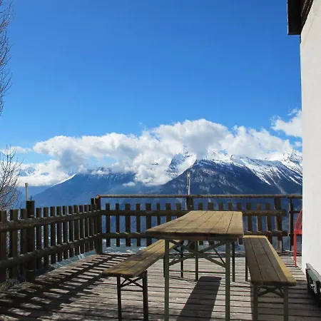 Chalet Les Oiseaux Nend111 *